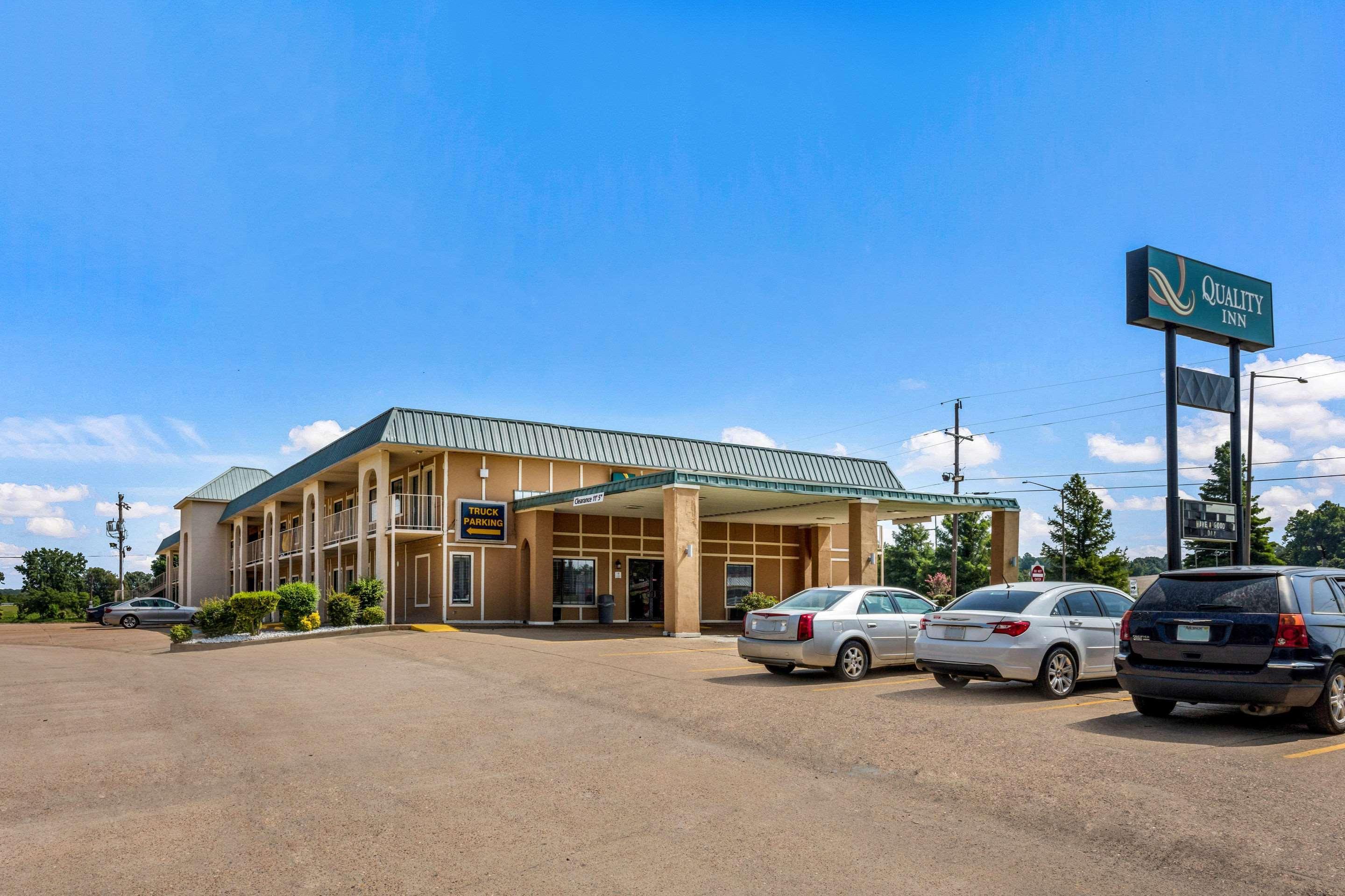 Quality Inn Forrest City I-40 エクステリア 写真