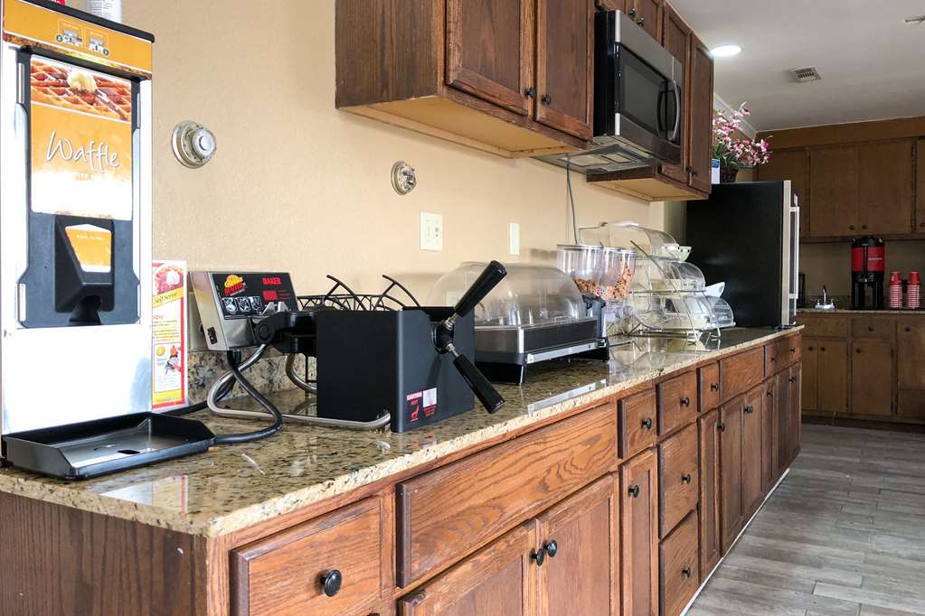Quality Inn Forrest City I-40 レストラン 写真
